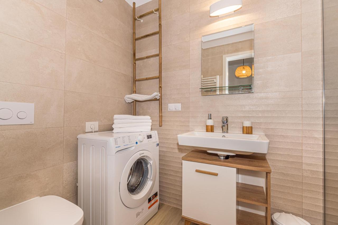 Bwa Zen Apartment Brasov Exterior photo